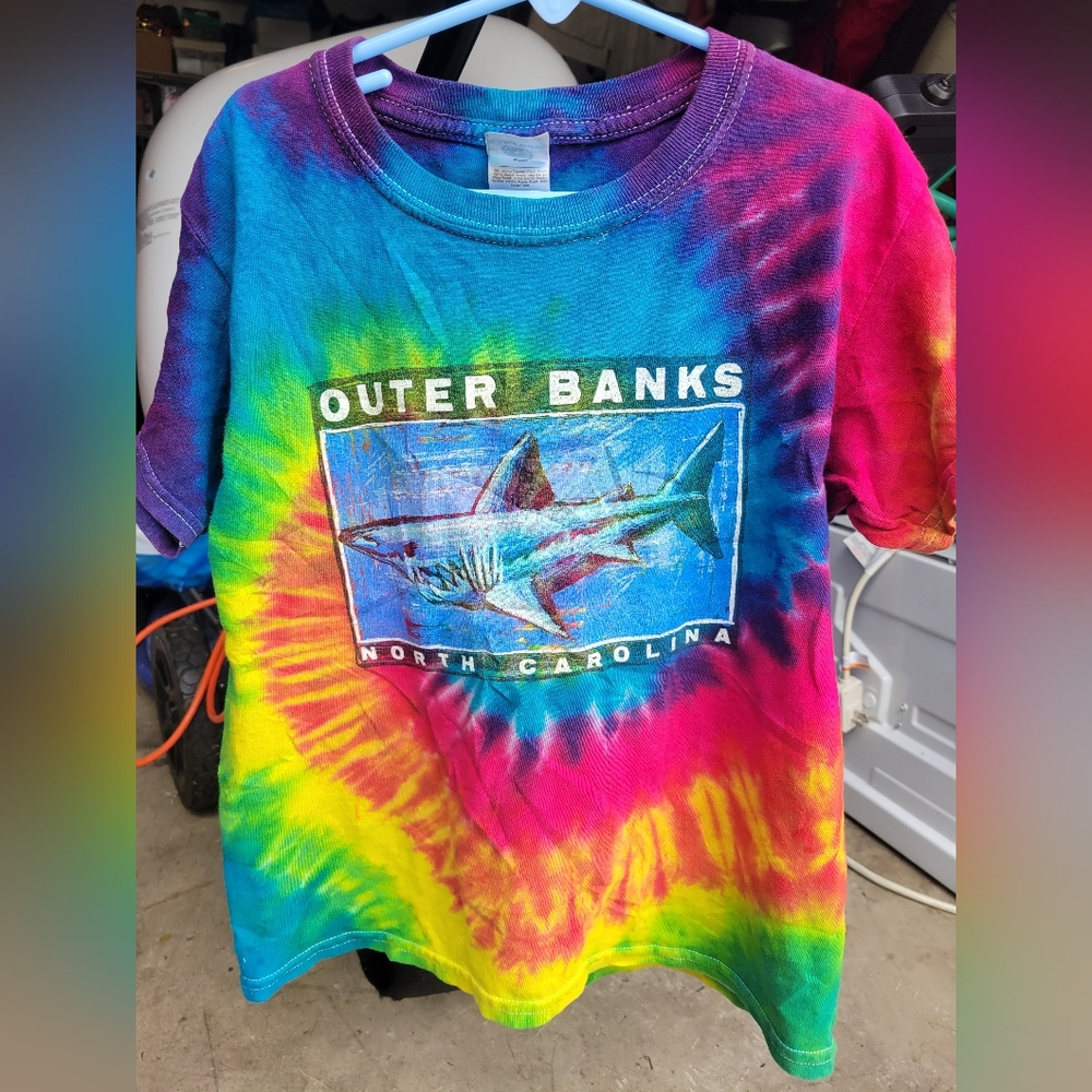 Outer banks Tie dye Youth XS t-shirt